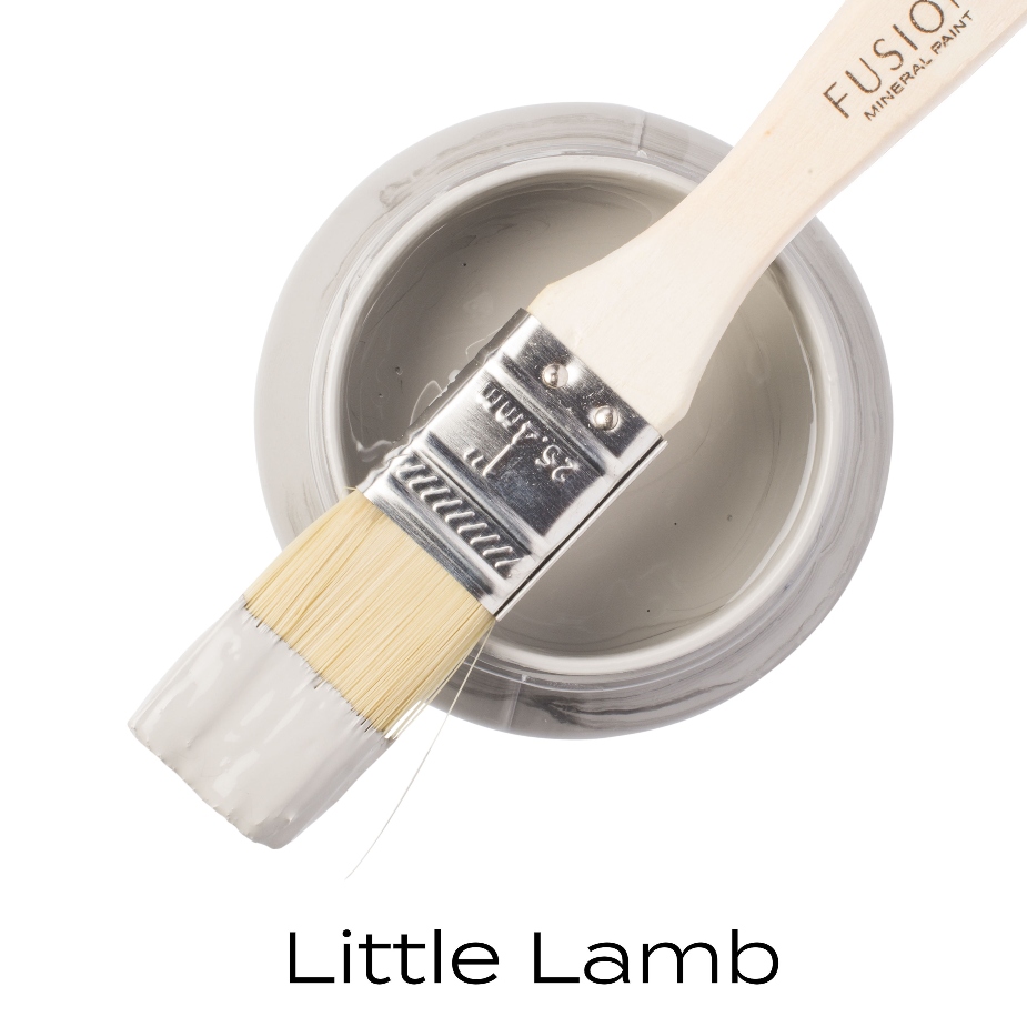 Little Lamb – Fusion Mineral Paint